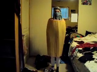 La fille de régis va faire un tour de magie