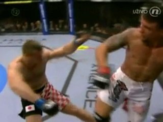 Walka dwóch legend MMA- nokaut w ostatniej minucie!