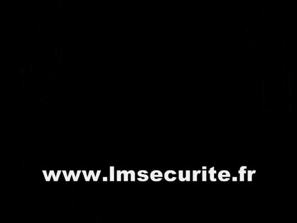 PANNEAU  DE  SIGNALISATION  LUMINEUX  DYNAMIQUE  PREVENTIF