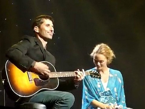 17.09.10 PEACE ONE DAY Vanessa Paradis Il y a