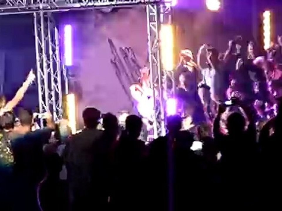 3 - Wade Barrett - David Otunga vs John Cena - Evan Bourne