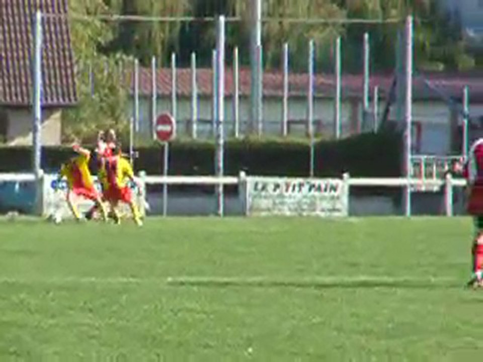 FOOT : TROIS SUR TROIS POUR LE FC DU LAC B