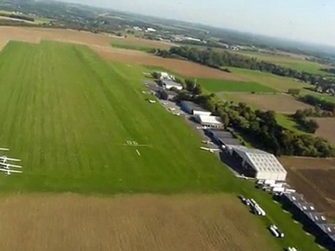 Atterrissage à l'aérodrome de Temploux Namur 09/10/10 Hélico