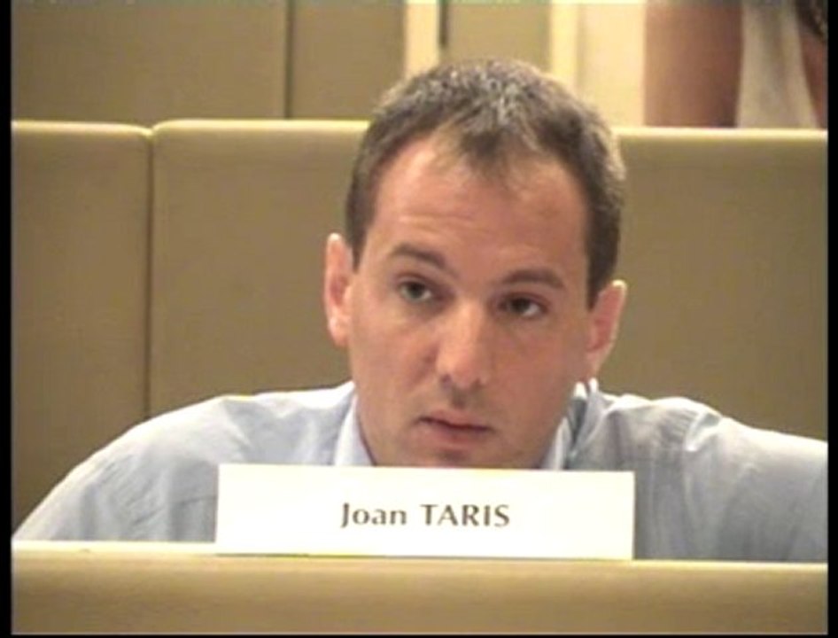 Joan Taris défend Zoe Shepard