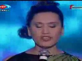 selam ver türkün bayrağına