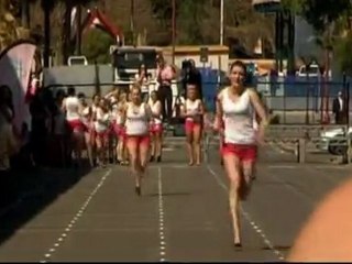 Australia: la corsa sui tacchi a a spillo