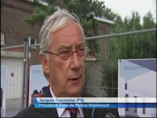 ZP5335 - Pose de la première pierre