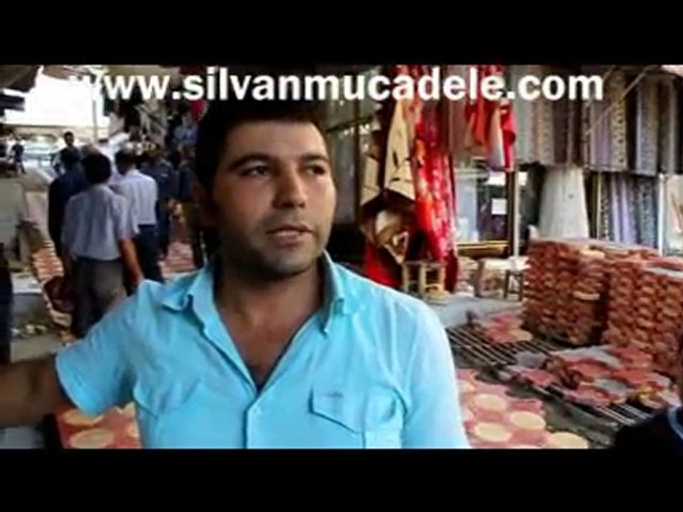 Özgürlük Meydanı Renkleniyor