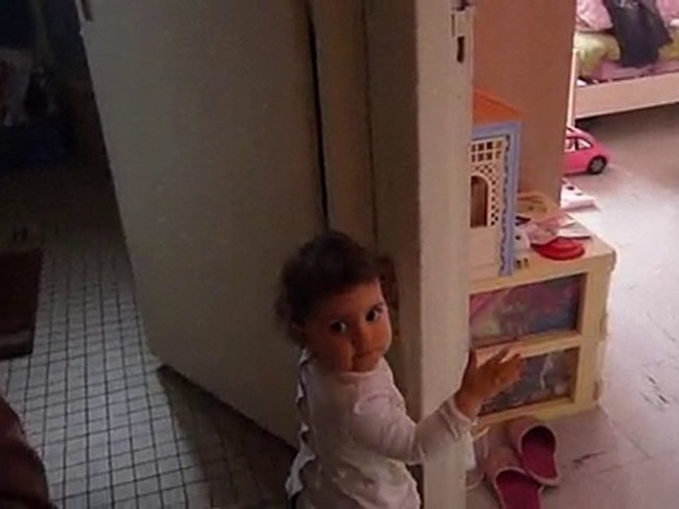 Océane marche enfin!!!