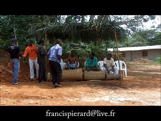 Francis PIERARD Redacteur-reporter, reportage au Cameron