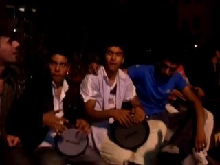 İsyankâr Olma be kanka.:( Süper Taksim Şopar...