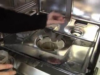 How to replace the filter on a dishwasher - Bosch