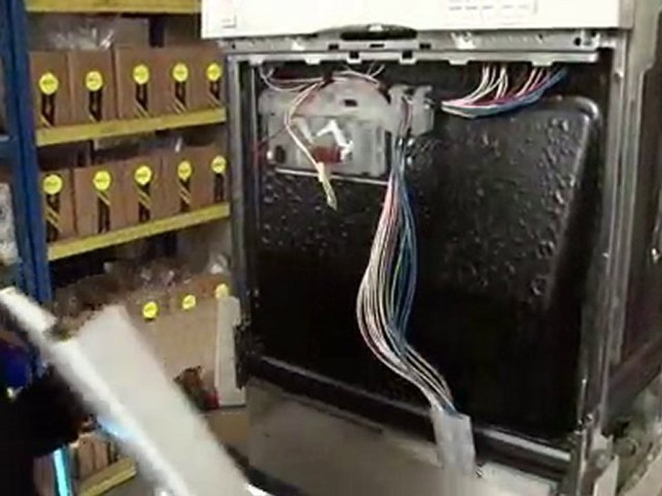 How to replace the lower door seal on a dishwasher Bosch video