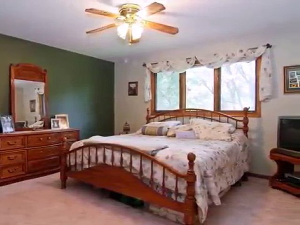 Homes for Sale - 10082 S 82 ct - Palos Hills, IL 60465 - Pat