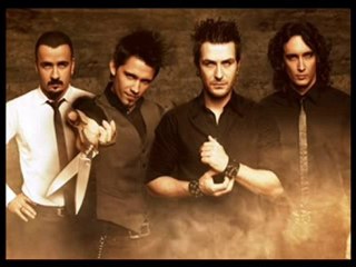 Anemi - Çilek Tarlası