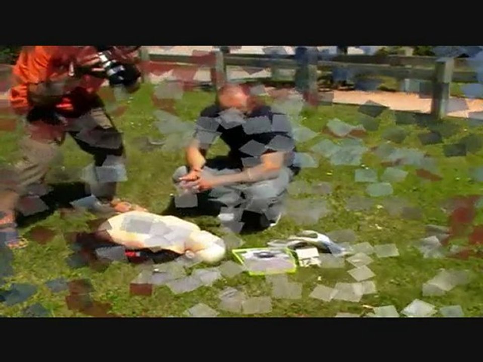 Hector et les défibrillateurs volent au secours de Lentilly