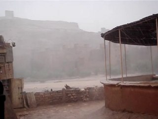 Aït Ben Haddou (sud Maroc) sous un gros orage