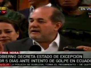 Gobierno ecuatoriano pide a los medios que colaboren con la