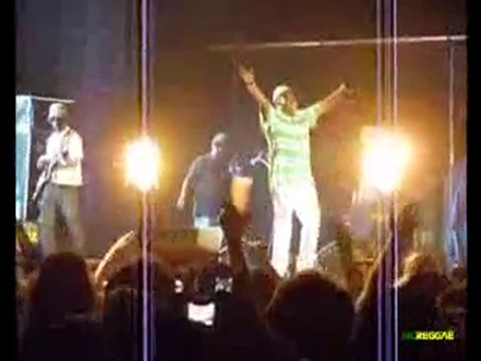 BARRINGTON LEVY  - 2010