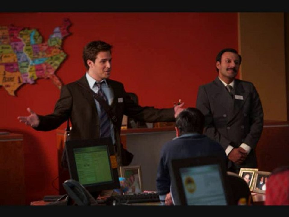 Watch Outsourced Season 1Episode 2- The Measure...
