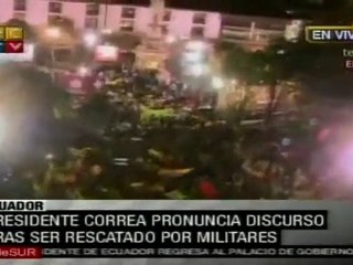 El presidente Correa se dirigió a seguidores tras ser resca