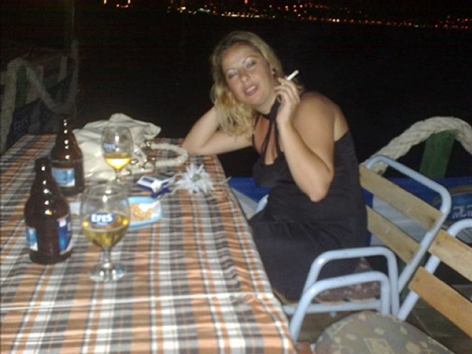 Seni Seviyordum Ve Senin Haberin Yoktu