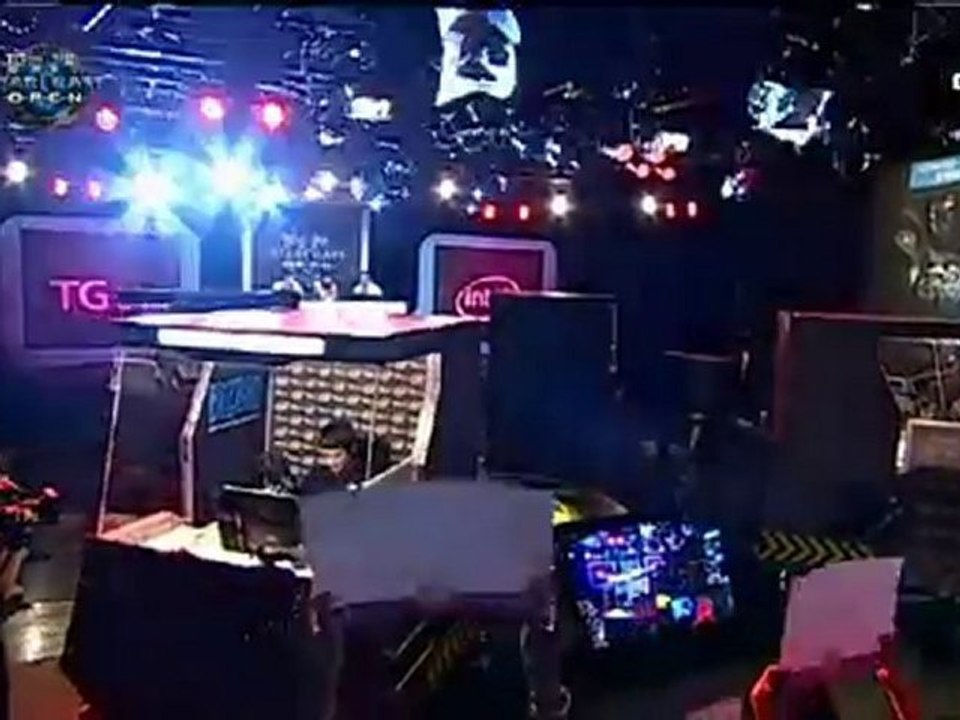 NEXFreeSaGA vs Artosis [Round of 64 match 19 set 3 p2]