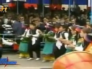 இATA♥KIZIஇ TÜRK GENÇLİĞİ ATASI'yla DERTLEŞİYOR! (:Üzgün:)