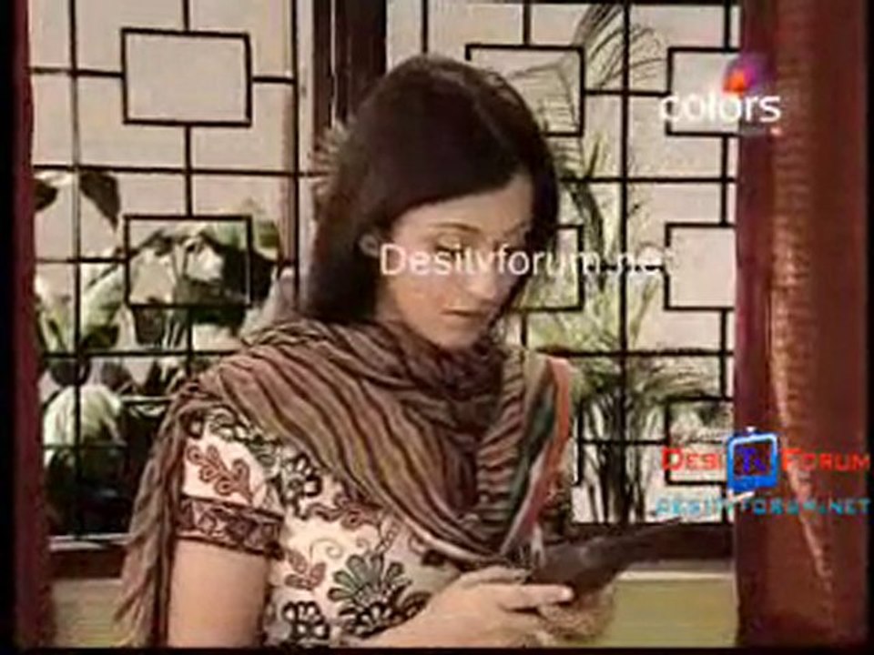 Thoda Hai Bas Thode Ki Zaroorat Hai - 1st October 2010 pt1