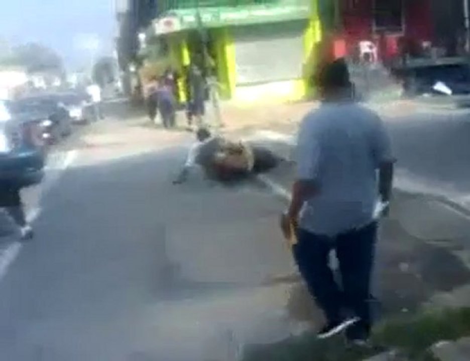 un gros qui a trop bu XD