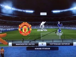 J.Murphy, responsable marketing de Konami,présente PES 2011