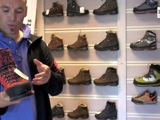 Snowleader présente la LOWA Mountain Expert GTX