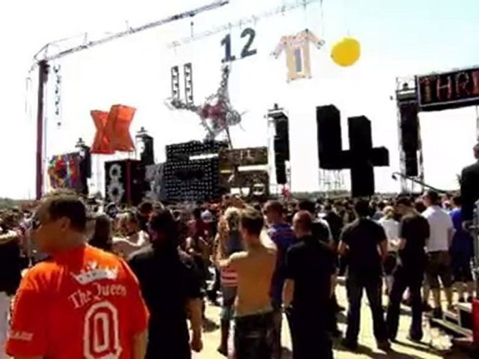 Defqon.1 - 2010 - Partie 1/6