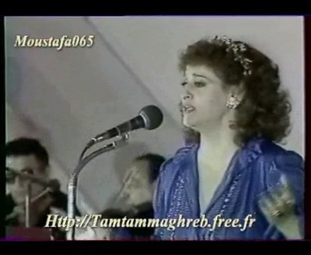 Warda : Al eh Biyes'alouni 3 / Alexandria
