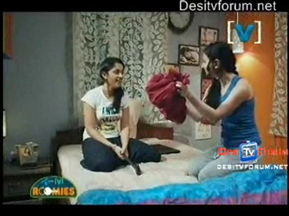 [V] Roomies 2nd October 2010 pt2