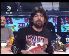 Disko Krali - Oguzhan Büsra Eser Ibo Alpay Göksel 1