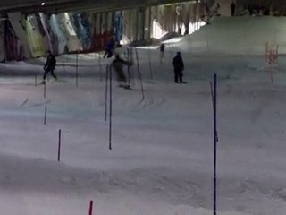 LANDGRAAF - SLALOM D'UNE PARISIENNE DE 9 ANS