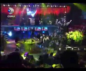 Disko Krali - Oguzhan Büsra Eser Ibo Alpay Göksel 9