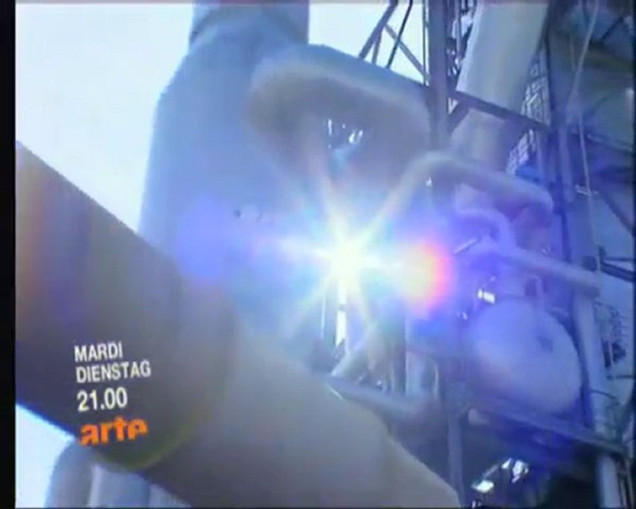 Mâles en péril Trailer court