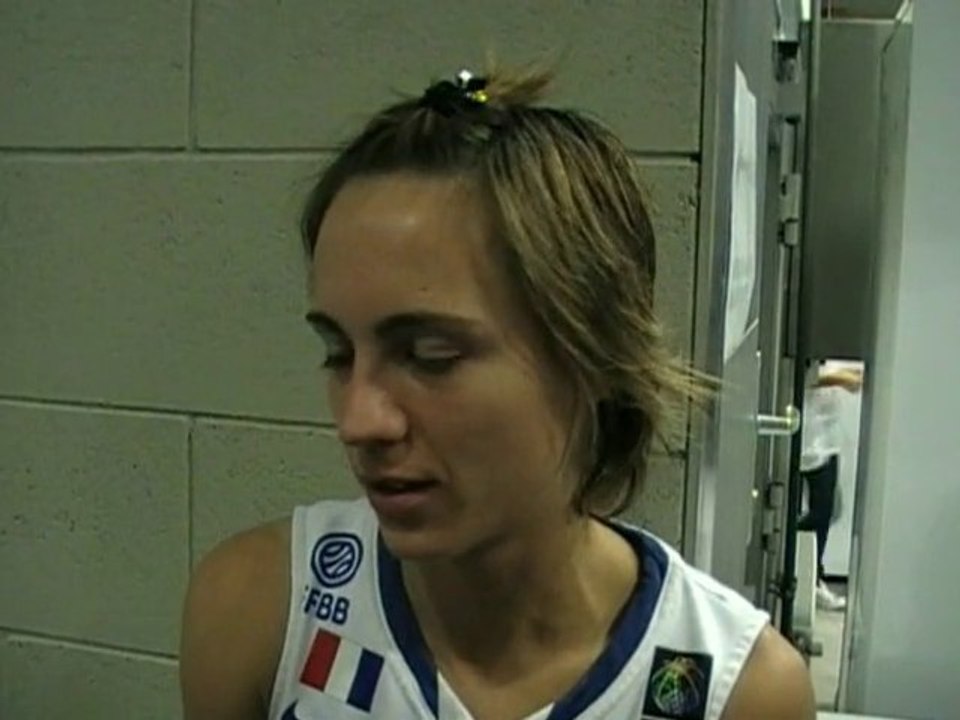 Mondial 2010 - Interview de Céline Dumerc FRANCE / AUSTRALIE