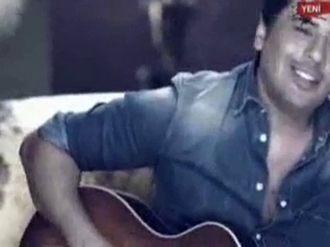 Emre Altuğ - Çifte Kavrulmuş Video Klip