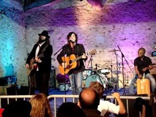 Arno Santamaria "Elles touchent" en live