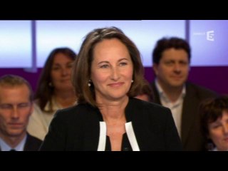 S. Royal : "Mon socialisme, c'est le socialisme qui marche."