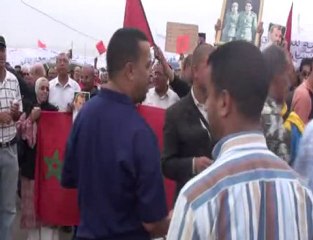 المسيرة التضامنية مع مصطفى ولد سلمى بالحدود المغربية الجزائر