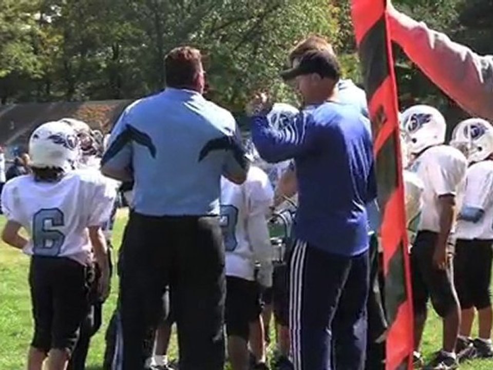 West Hartford Youth Football League to Have SIlent Sidelines