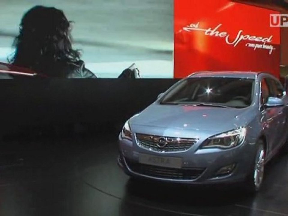 UP24TV Paris Motor Show 2010: Opel gibt Gas (DE)