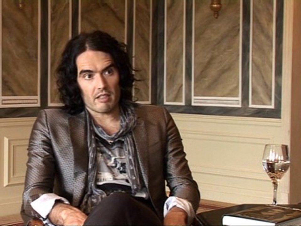 Russell & Katy send wedding invites out?
