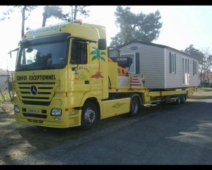 Mobil Home Installation au Camping Le Mus de Loup