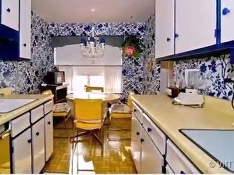 Homes for Sale - 7033 N Kedzie Ave - Chicago, IL 60645 - Col