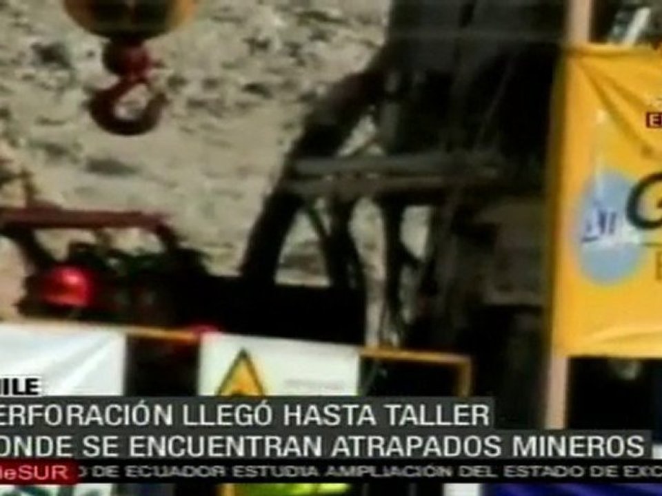 Perforadora del Plan B llega al lugar donde se encuentran mineros atrapados